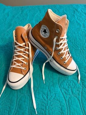 Converse High Top Sneakers - Gold and White